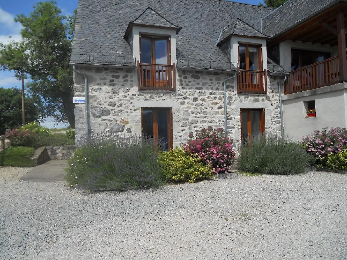 Bed & Breakfast Annie Jouve Chambres D'Hotes Champassis Vebret